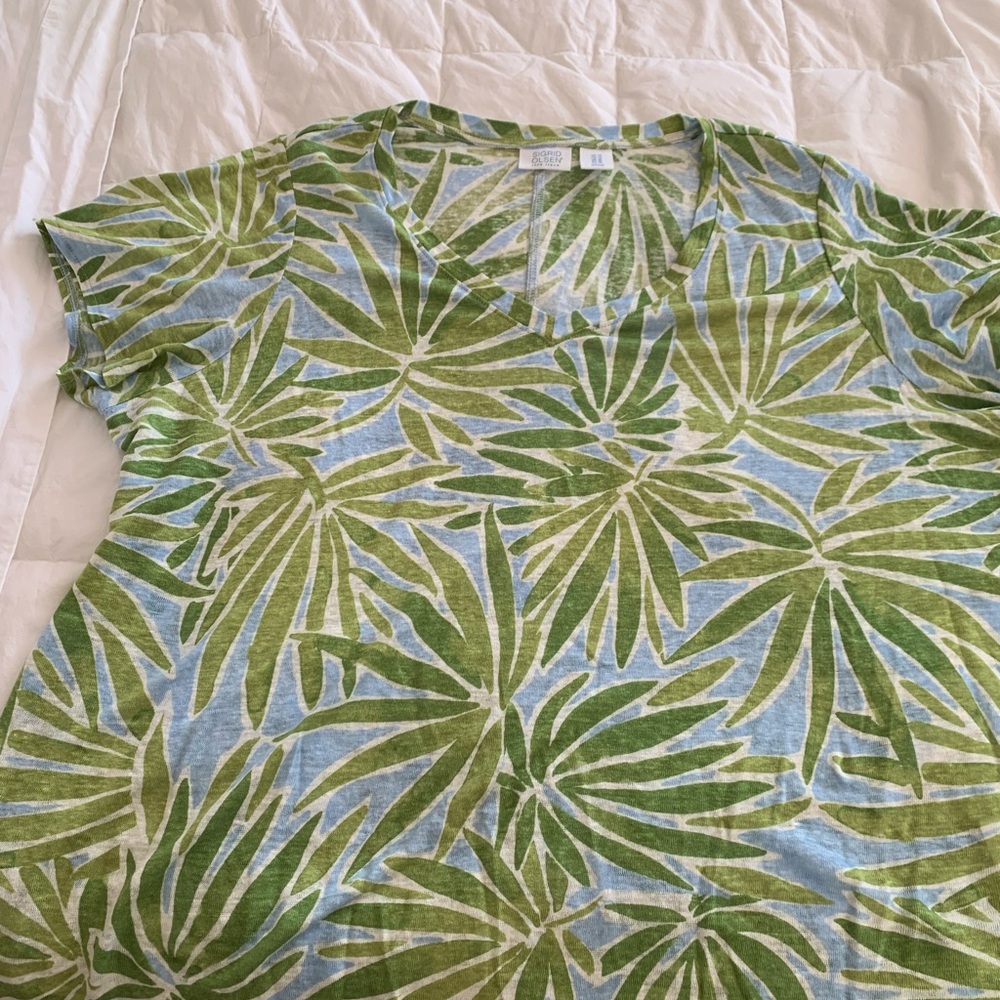 Sigrid Olsen Green and Blue Leaf Pattern Top